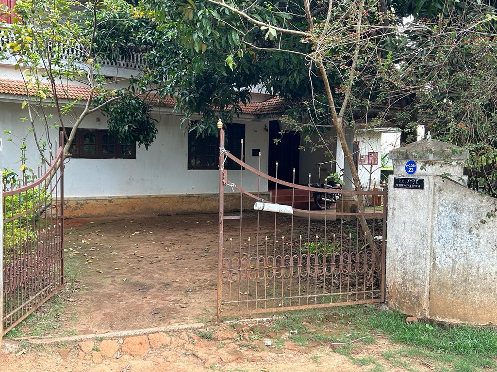 House For Sale  Mukkatukara